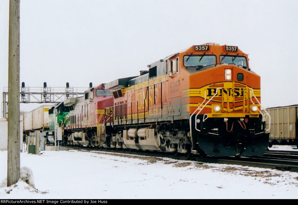 BNSF 5357 West